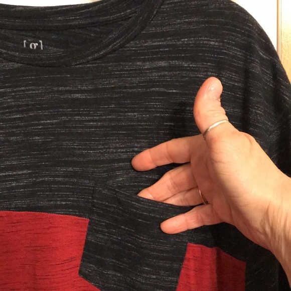 George size large color block short sleeve tee shirt. Black, red and grey - Picture 3 of 7